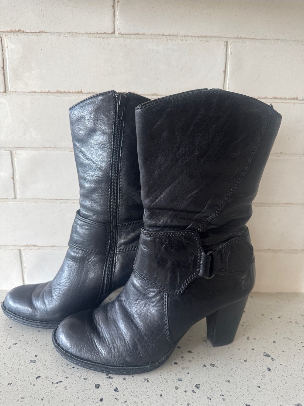 Born Black Leather Mid-Calf Heeled Block Boots Side Zipper Women’s Size 7 EUC